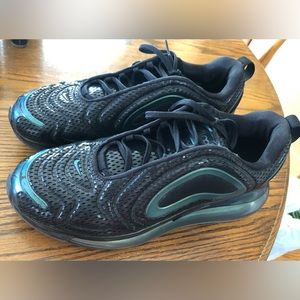 NIKE Air Max 720 Throwback Future Black & Teal Tennis Shoes  Size 9 1/2